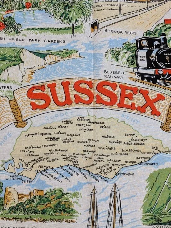 Vintage Sussex 100% Cotton Souvenir Tea Towel - Picture 4 of 6